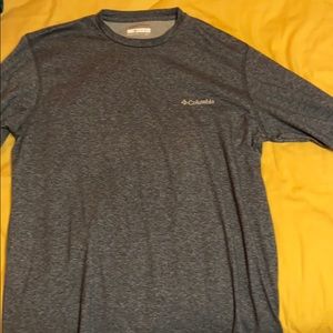Thick long sleeve Columbia shirt